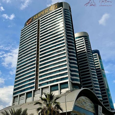Centaurus Apartment City View Three Beds イスラマバード エクステリア 写真